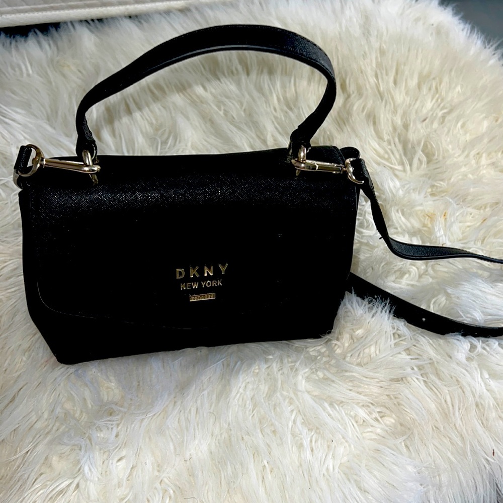 COPY - DKNY BLACK BAG SATCHEL